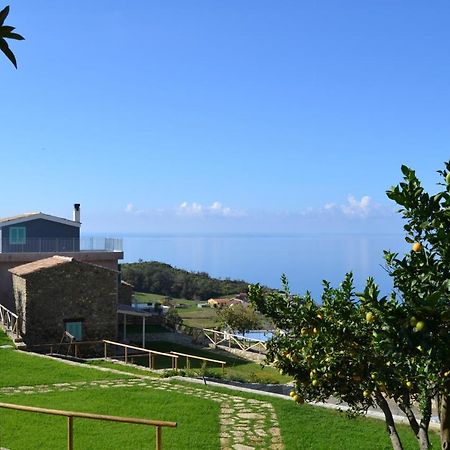 Borgo Rosso Di Sera Resort San Lucido Exterior foto